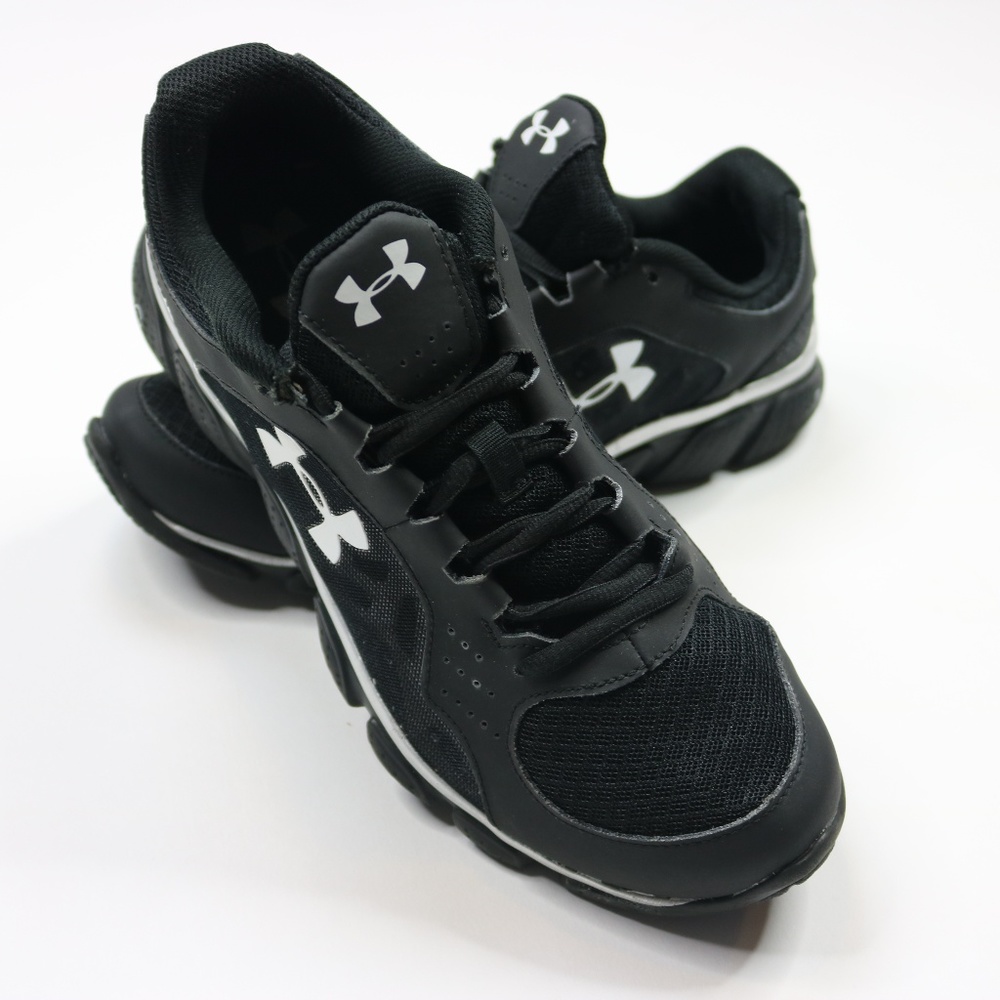 Under Armour Micro G Assert IV Mens Shoes Size 9